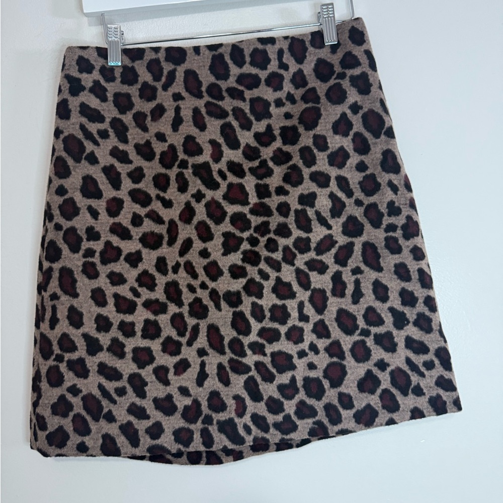 Ann Taylor Leopard Print Tan and Black Skirt wool blend in size 6 - Picture 1 of 10